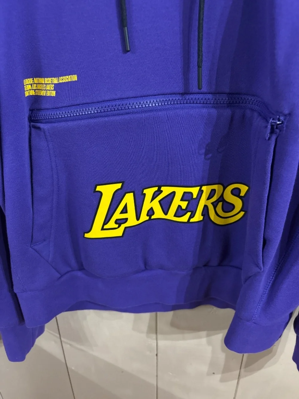 Jordan LA Lakers Hoodies Sweatshirt, size medium, Leave a Legacy